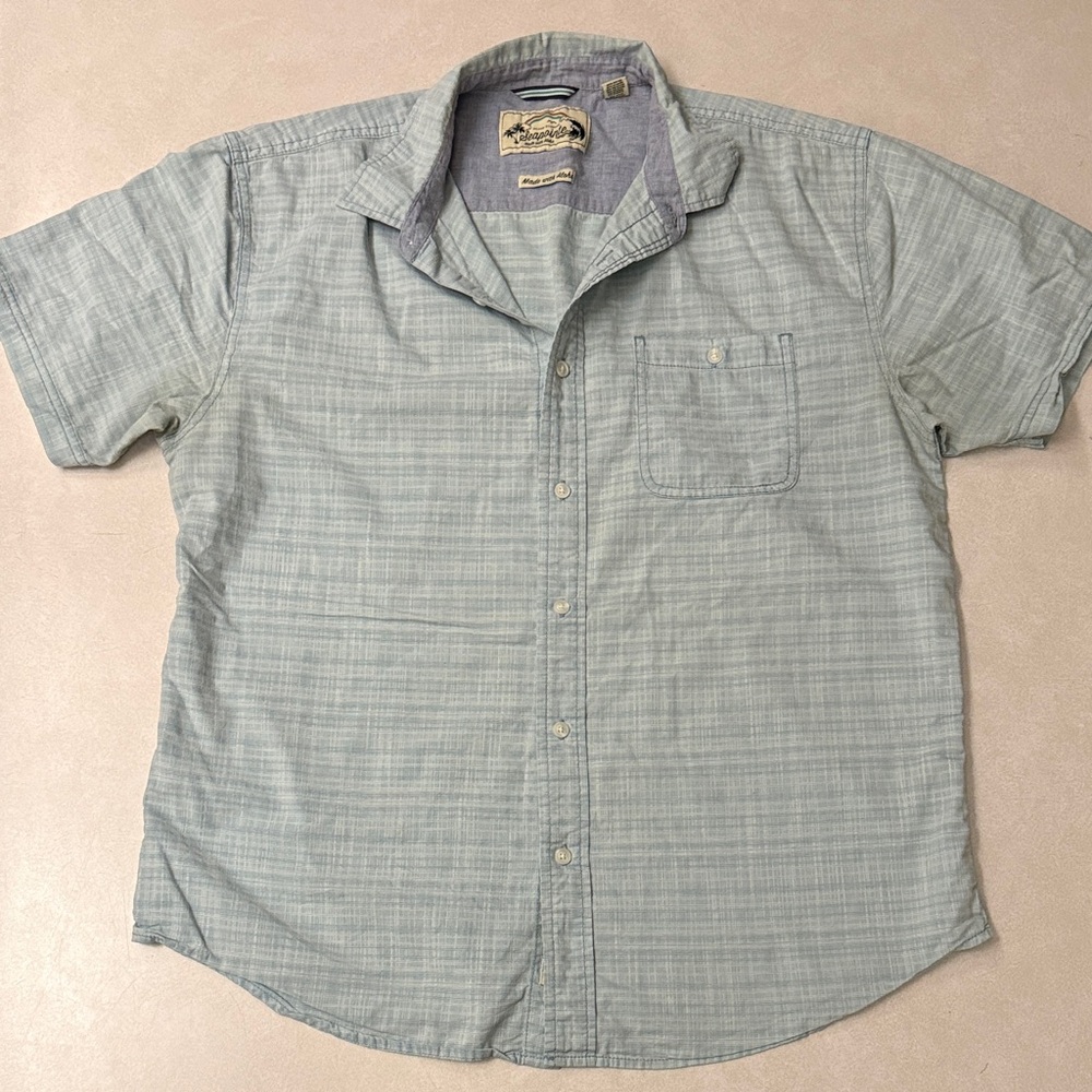 Island Classics Seapointe Men's Light Blue Short Sleeve Button Up Shirt